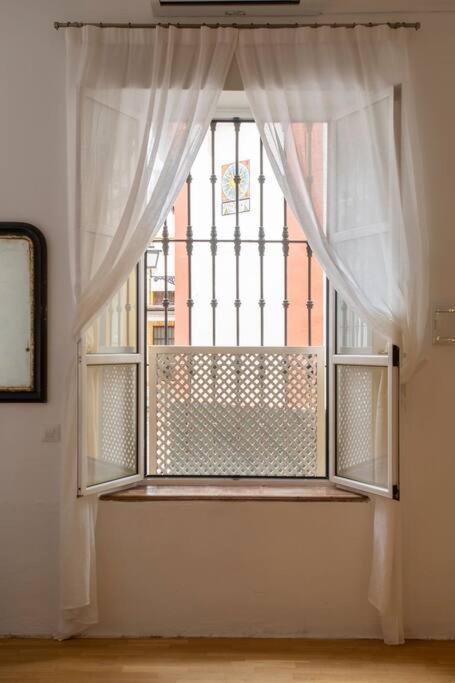Precioso Apartamento Nuevo En Sevilla Centro 4Pax Ngoại thất bức ảnh